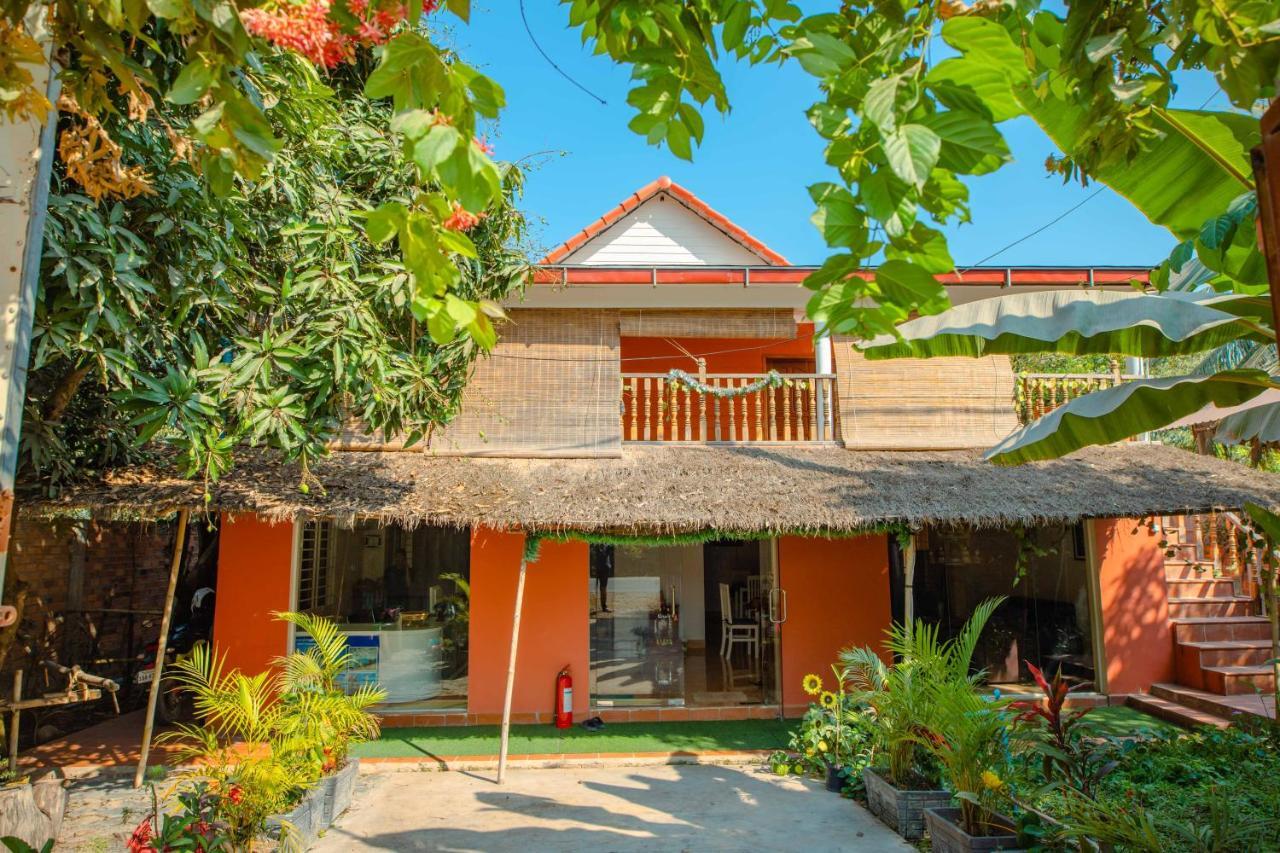 Tropical Villa Сіємреап Екстер'єр фото